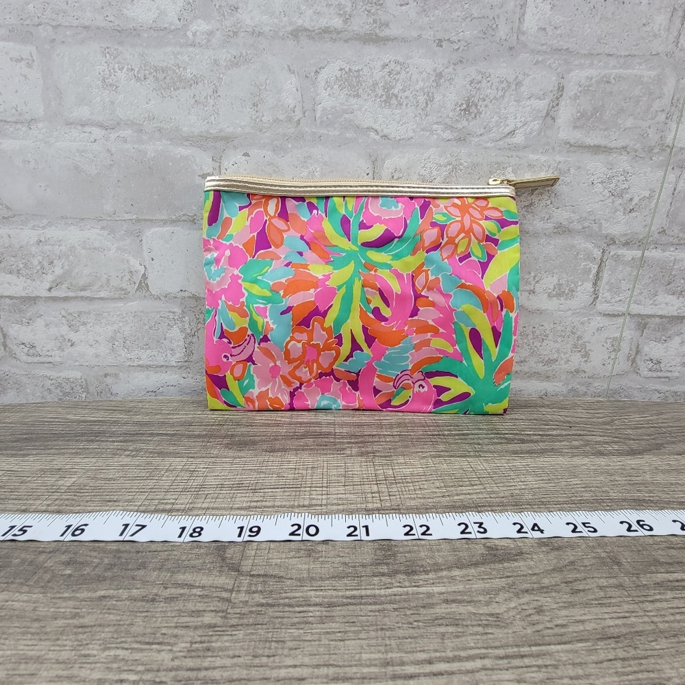 Lilly Pulitzer cosmetic bag - Picture 2 of 4